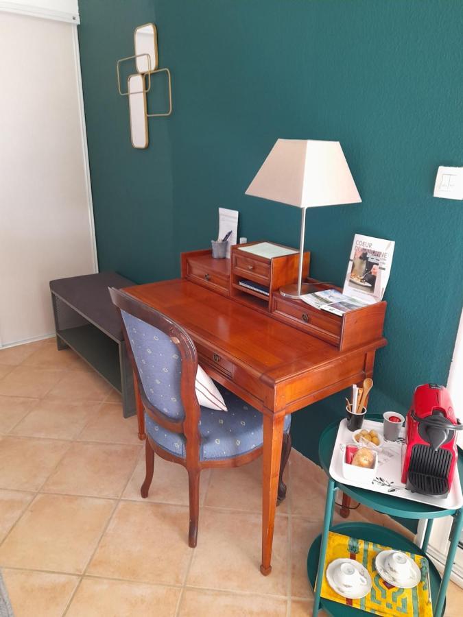 La Chambre Verte Cazeres Bagian luar foto