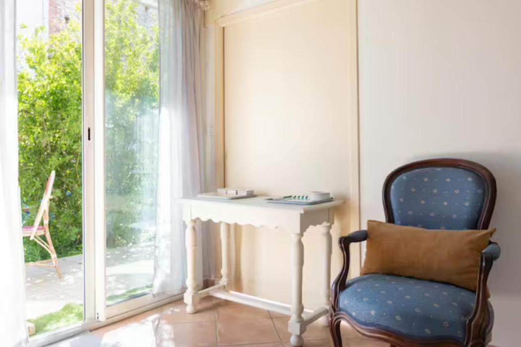 La Chambre Verte Cazeres Bagian luar foto