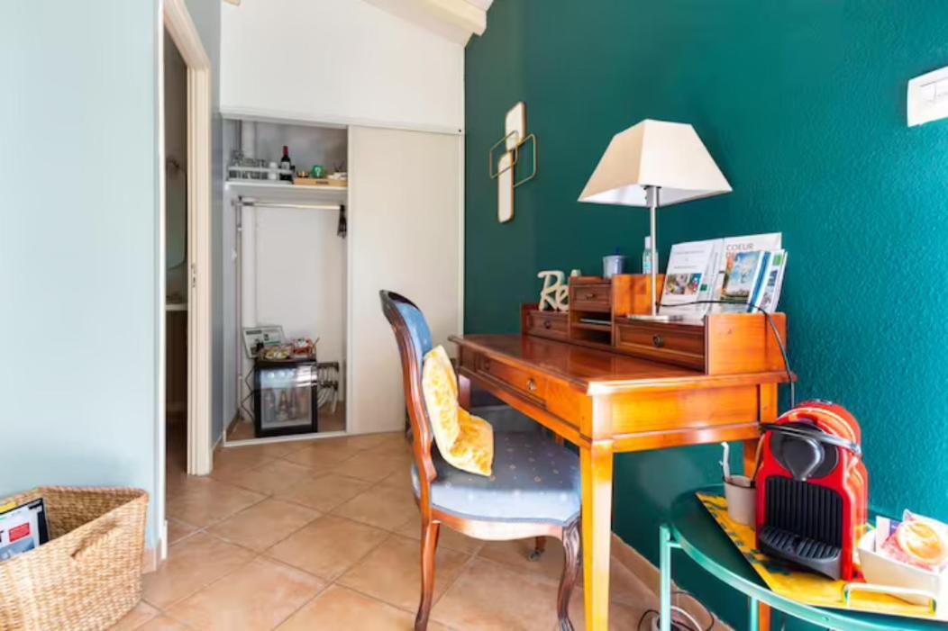 La Chambre Verte Cazeres Bagian luar foto